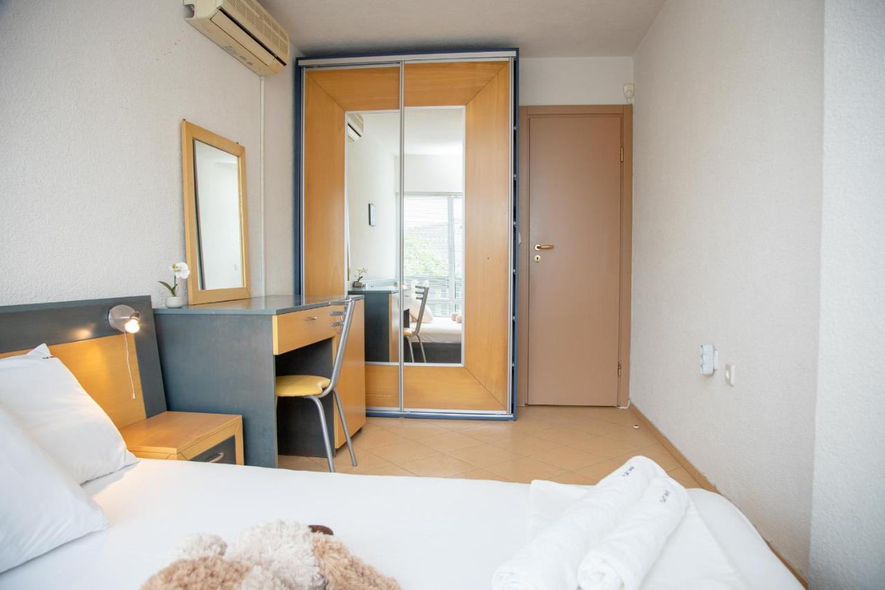 Villa Beni - 4 Bedroom Private House By Flаt Manаger Lozenets Eksteriør bilde